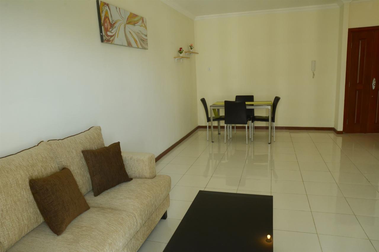 3Br Grand Palace With Private Bathtub By Travelio Jakarta Exterior foto